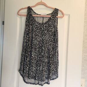 Zenana Leopard Print Sleeveless Top Size L Euc